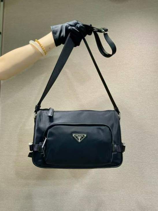 Picture of Prada Mens Bags _SKUfw231413622fw